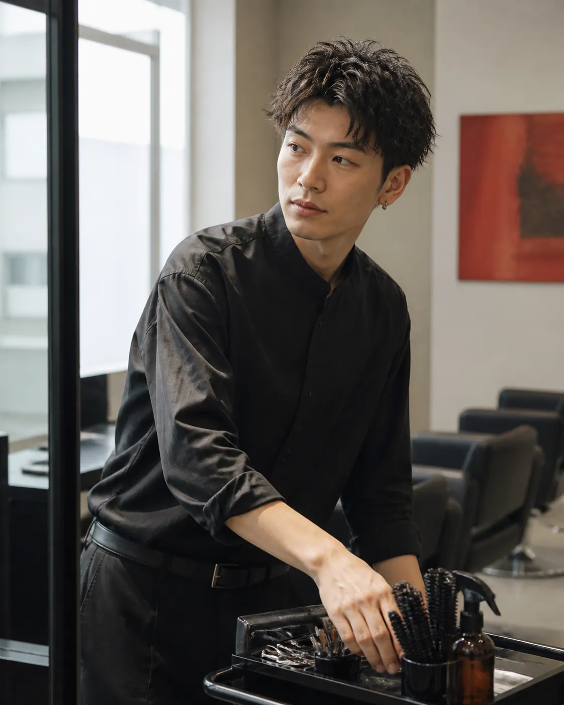 ヘアデザイナーRENを想定した人物